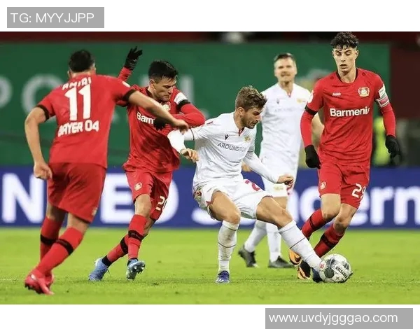 美因茨客场大胜汉诺威96，德甲积分榜上升！